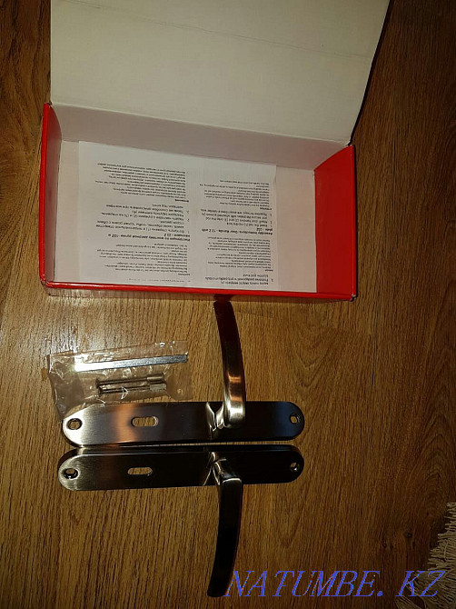 Door handle on plank, Poland Almaty - photo 4