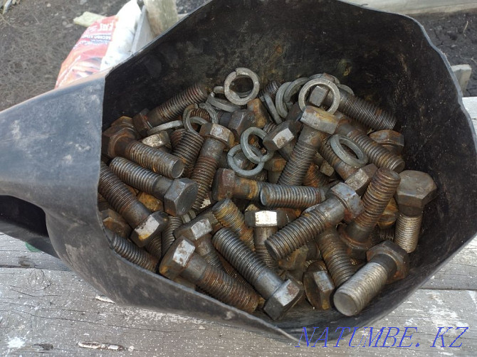 Sell M18 bolts Белоярка - photo 1