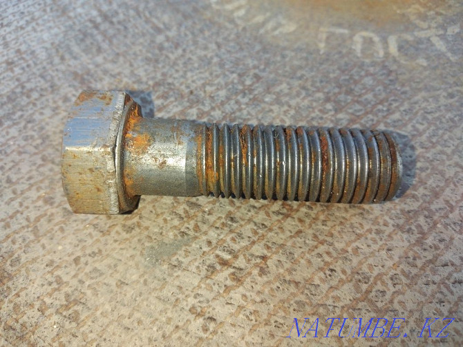Sell M18 bolts Белоярка - photo 3