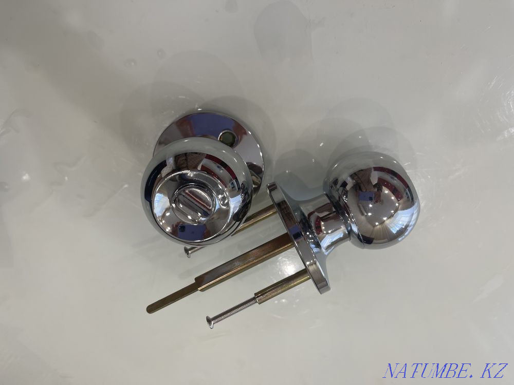 Комплект дверных ручек Павлодар - изображение 1