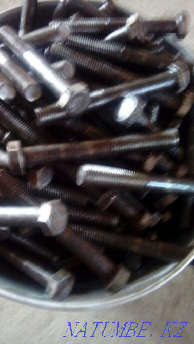 Продам болты 240 штук  - изображение 2