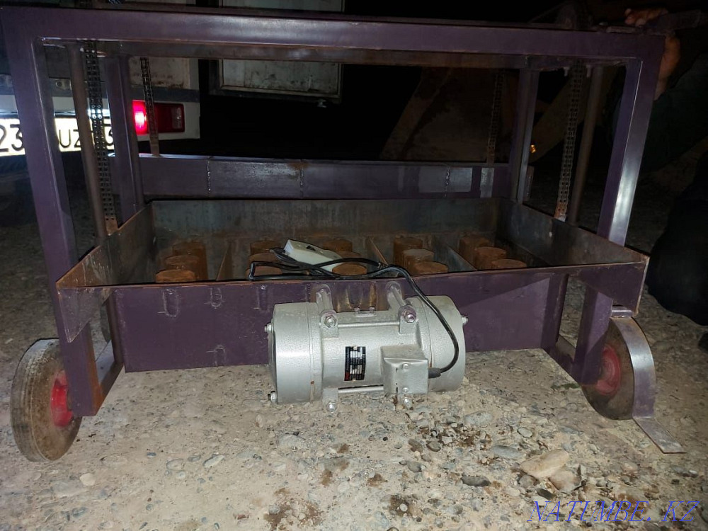 Шлакаблок шыгаратын станок срочно сатылым  - изображение 4