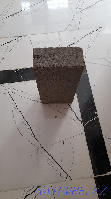 Продаётся пескоблок. В количестве 45 штук Актау - изображение 3