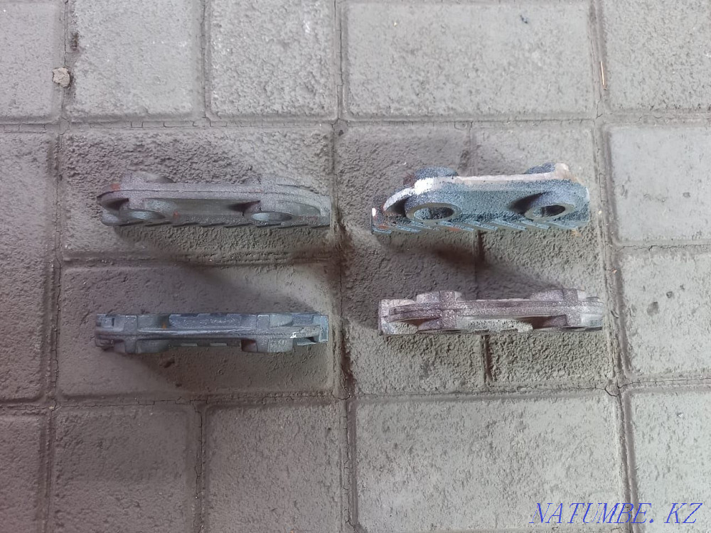 Industrial grates and locks (heat-resistant cast iron) Astana - photo 3