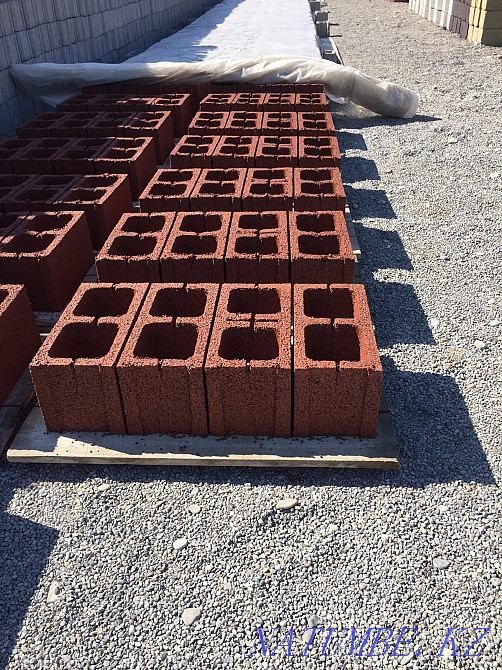 Cinder block Pedestals Ripped block Кайтпас - photo 2