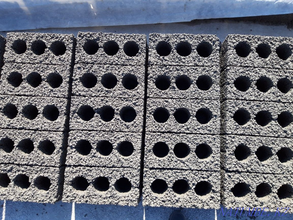 Шлакоблок ровный мкр Асар2, достык. Дача кайнар Шымкент - изображение 2