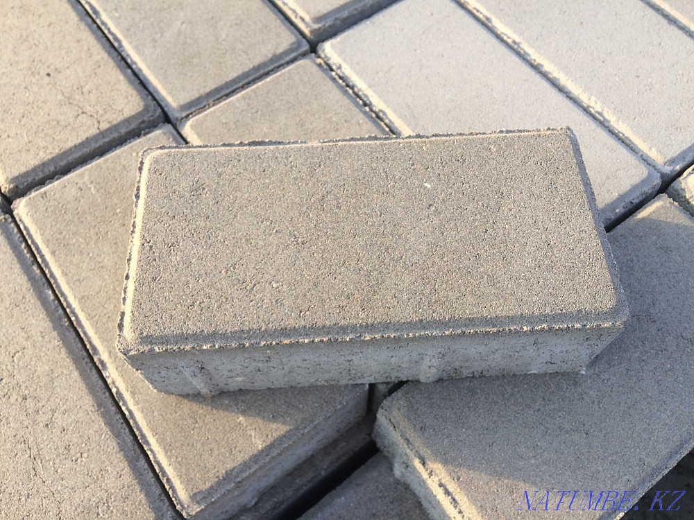 Брусчатка " кирпич " . Тротуарная плитка . Бордюр ( Поребрик ). Шымкент - изображение 1