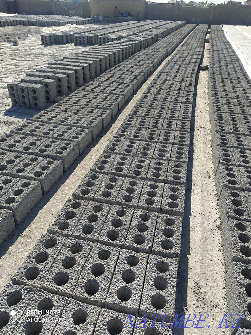 Шлакоблок строительный, универсальный Шымкент - изображение 1