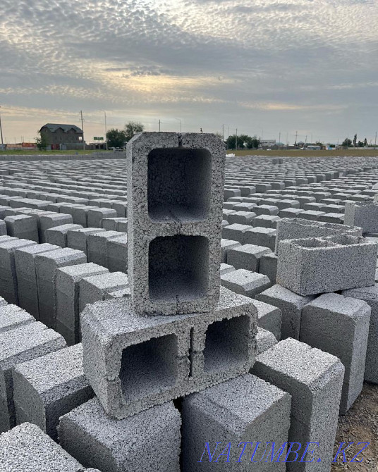 Шлакоблок все виды Заборный стенный дипломат Шымкент - изображение 2