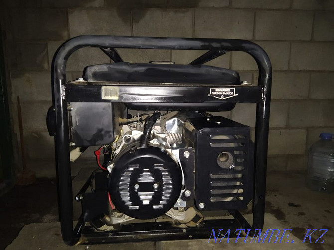 Electric generator  - photo 4