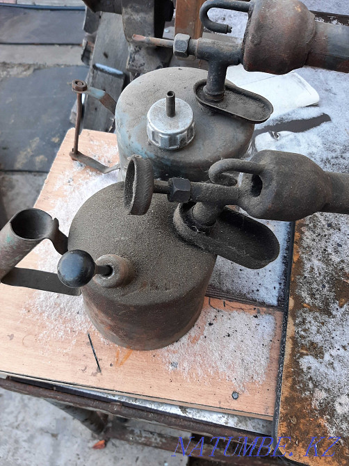 Паяльная лампа в наличии 2 шт Рудный - изображение 2