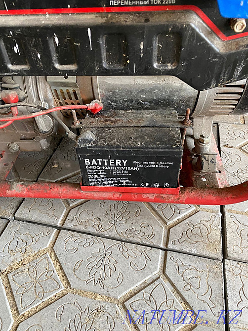 Sell gasoline generator Ust-Kamenogorsk - photo 2