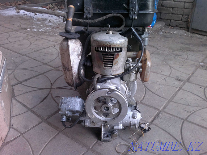 Gasoline generator  - photo 3