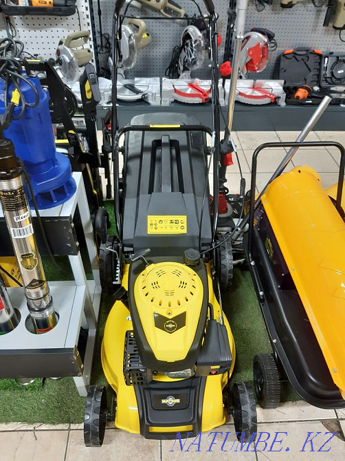 Газонокосилка бензиновая Павлодар - изображение 1