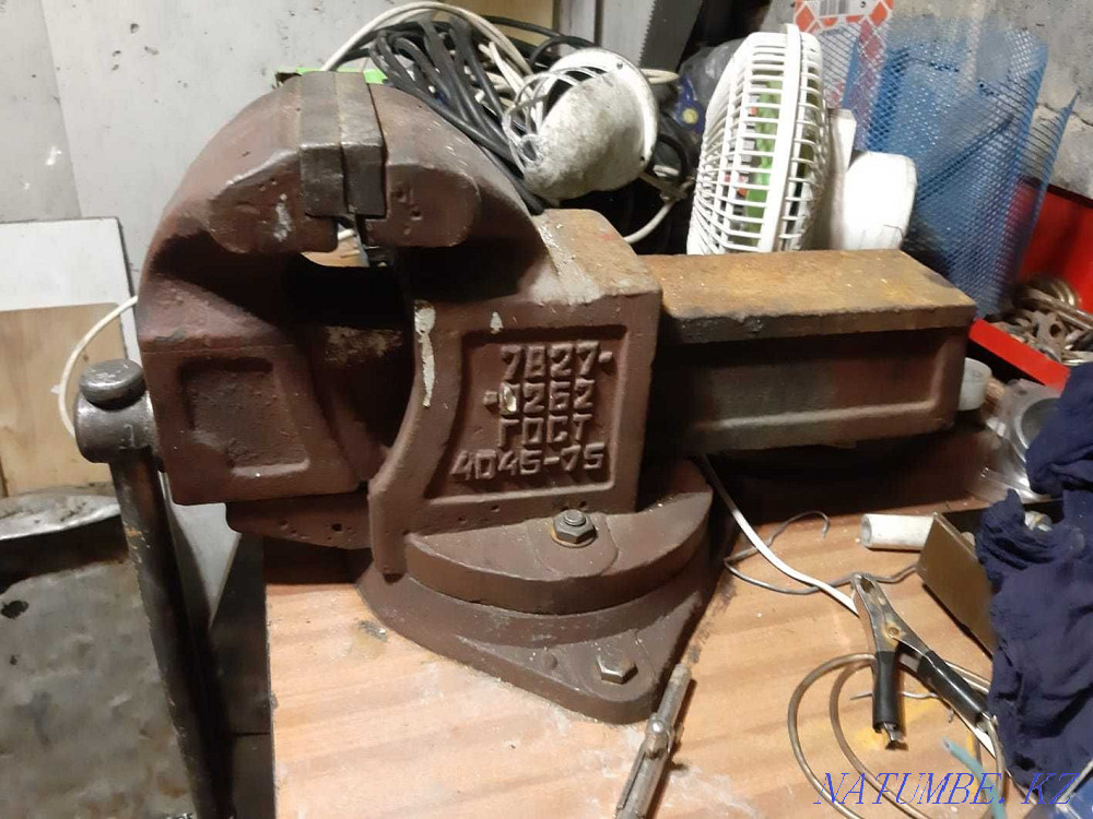 Second-hand vise of the USSR. Petropavlovsk - photo 2