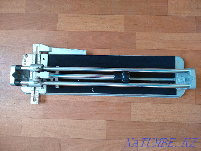 Manual tile cutter Oral - photo 1