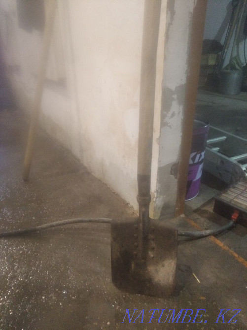 Sappers. Military shovels. Rake. Choppers. Pitchfork. Ust-Kamenogorsk - photo 1