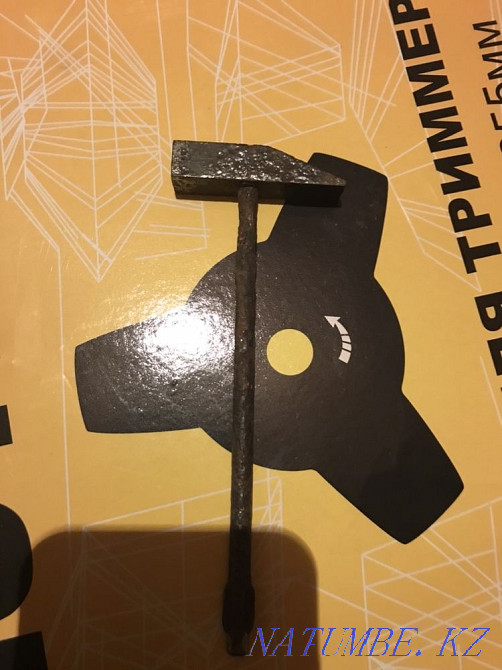 продам ювелирный молоток  - изображение 1