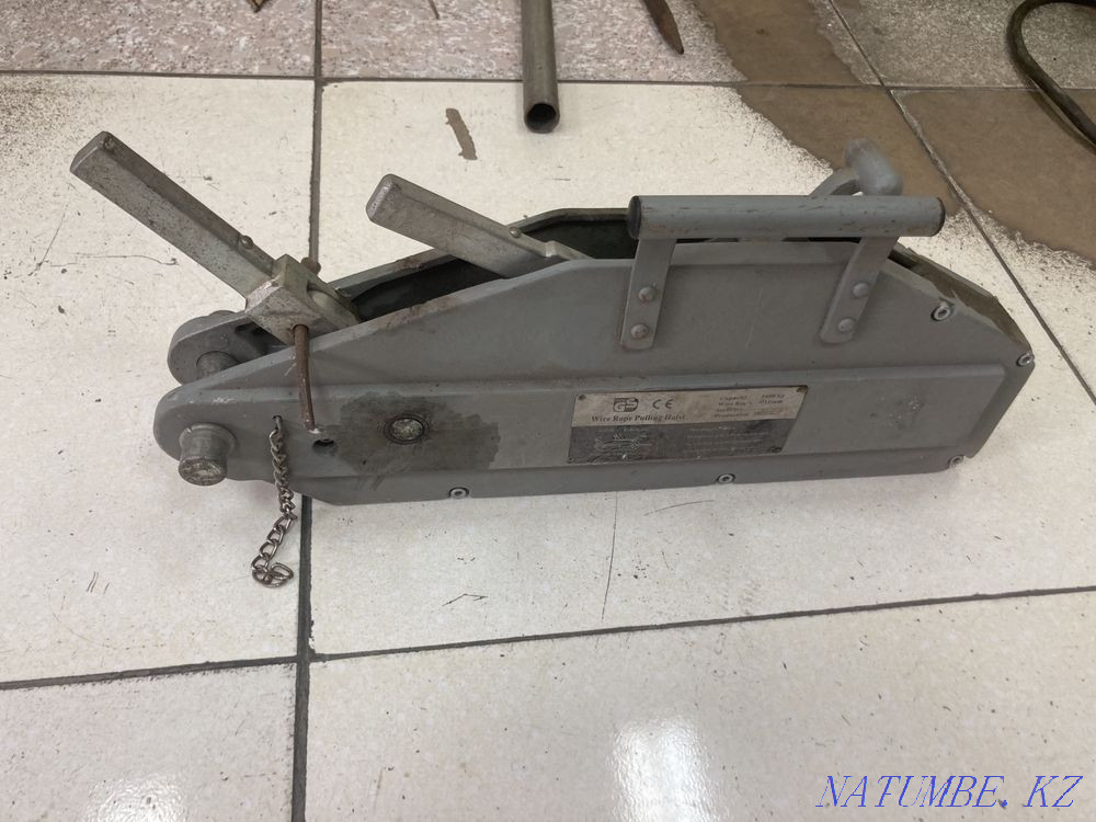 Mounting and traction mechanism, manual lever winch 1.6t Pavlodar - photo 1