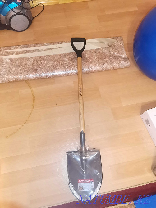 Shovel duct tape sockets lamp Zhezqazghan - photo 1