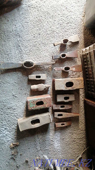 Selling sledgehammers, pickaxes, hammers. Ust-Kamenogorsk - photo 1