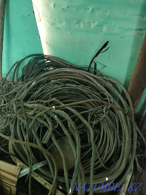 I sell choppers, shovels, cables.  - photo 2