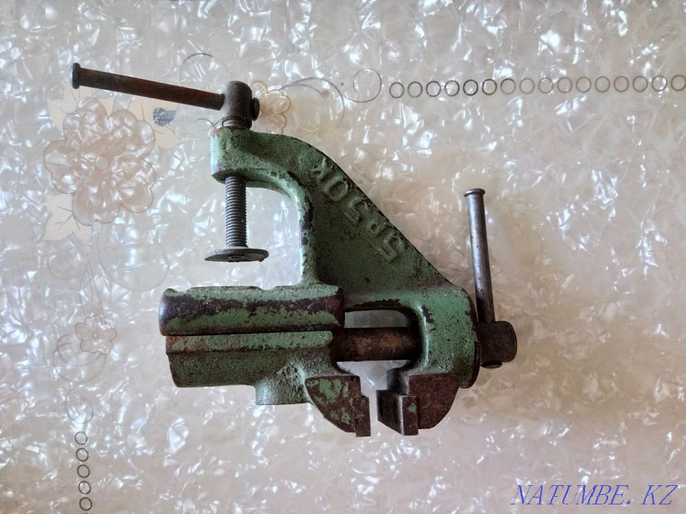 Selling, Soviet tesks Karagandy - photo 1