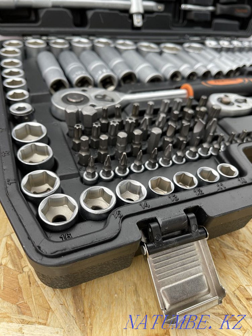 Tool kit Buy suitcase Key set Karagandy - photo 4