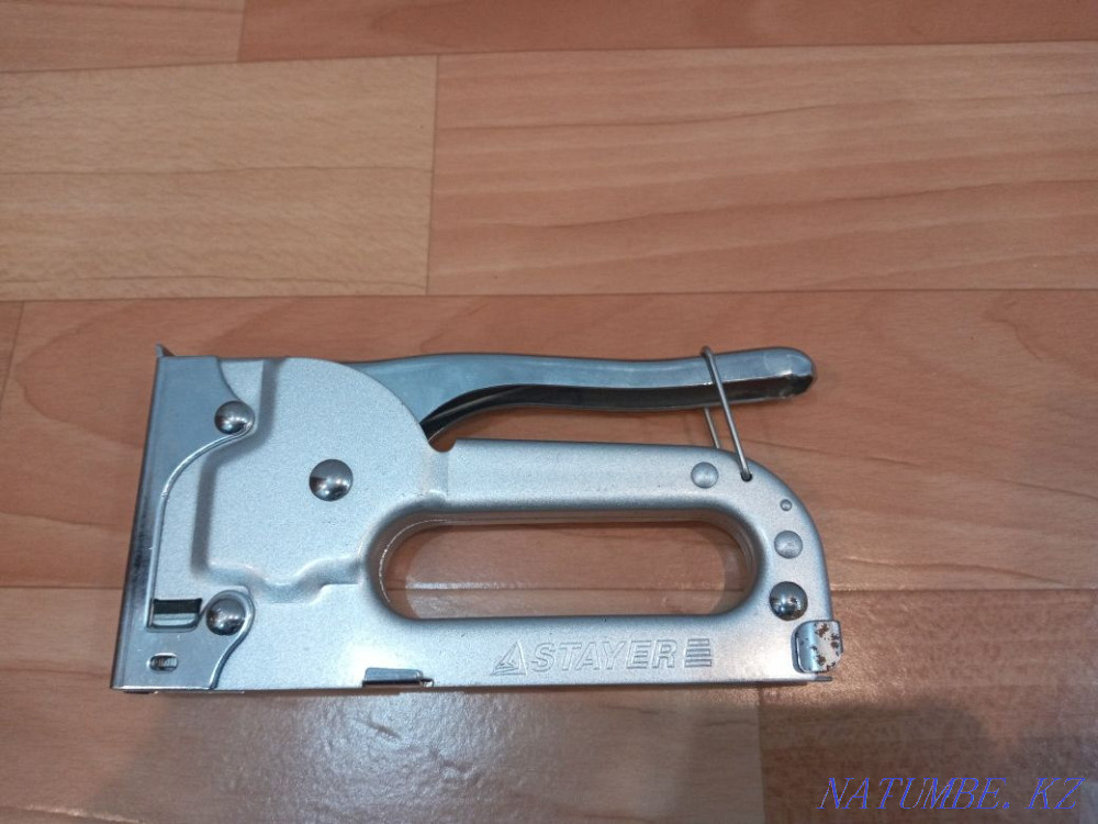 Продам степлер мебельный Актобе - изображение 1