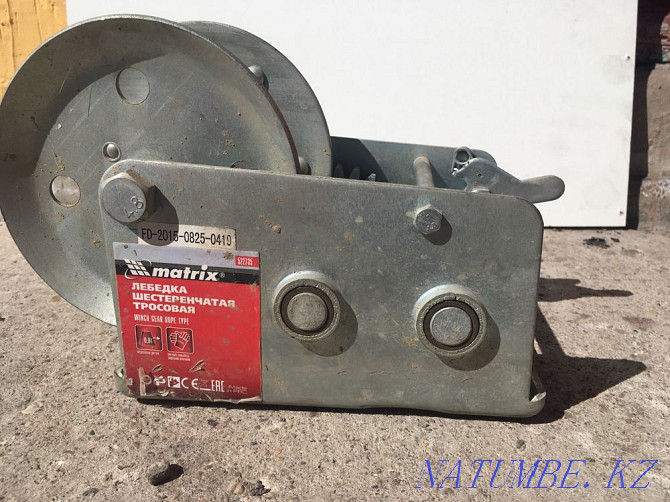 Cable gear winch Astana - photo 1