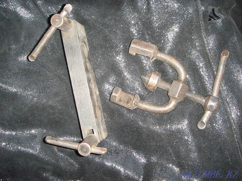 Valuable device Flaring machine made of black hardened steel Early USSR Almaty - photo 8
