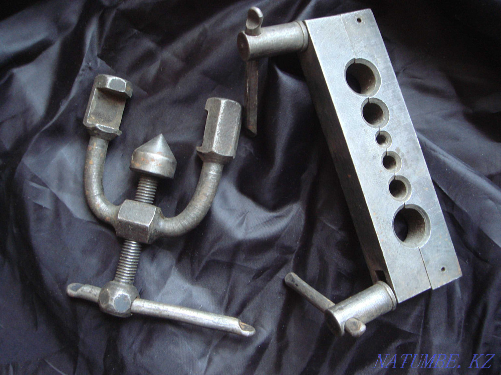 Valuable device Flaring machine made of black hardened steel Early USSR Almaty - photo 1