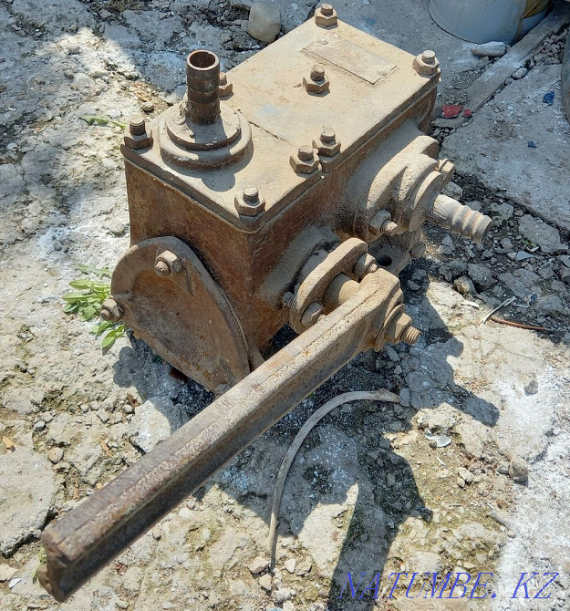 Ручной насос продаю  - изображение 2