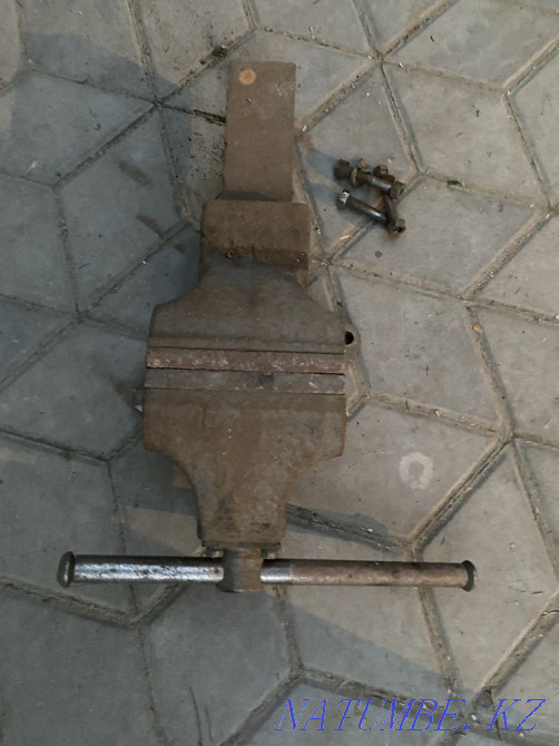 Продам советские Тиски  - изображение 2