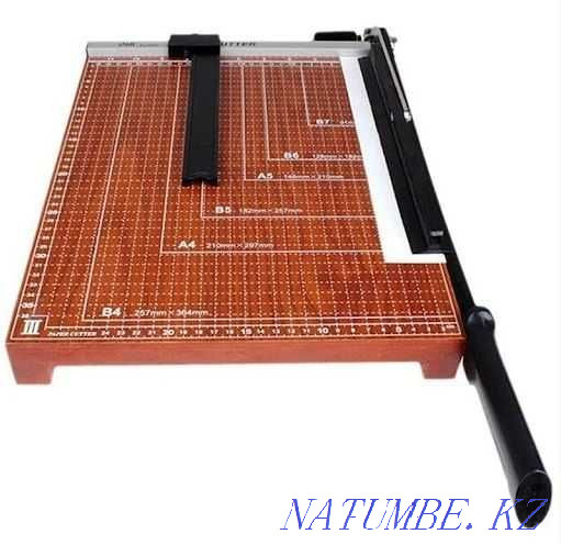 Paper cutter 15*12 Deli 8003 wood reciprocating cutter A3 Almaty - photo 2