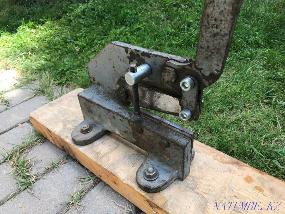 Metal cutting. Manual guillotine Almaty - photo 3