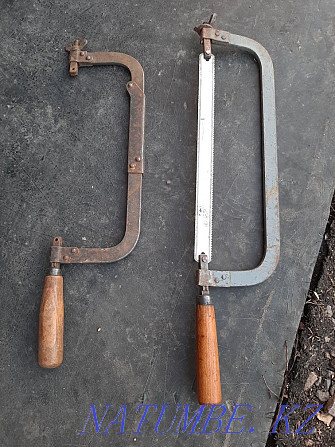 Продам молоток-кирку, ножовку по металлу, лопату для снега  - изображение 4