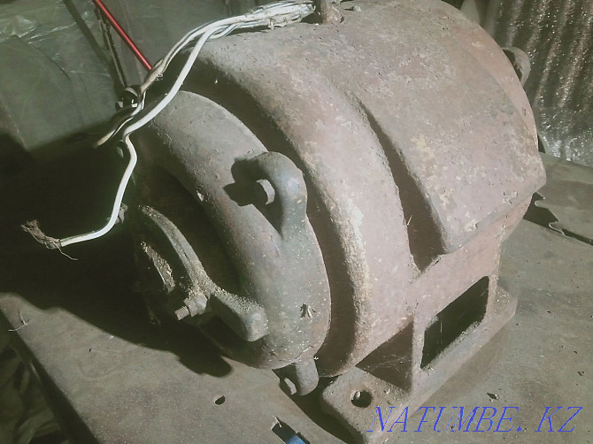 Electric motor  - photo 2