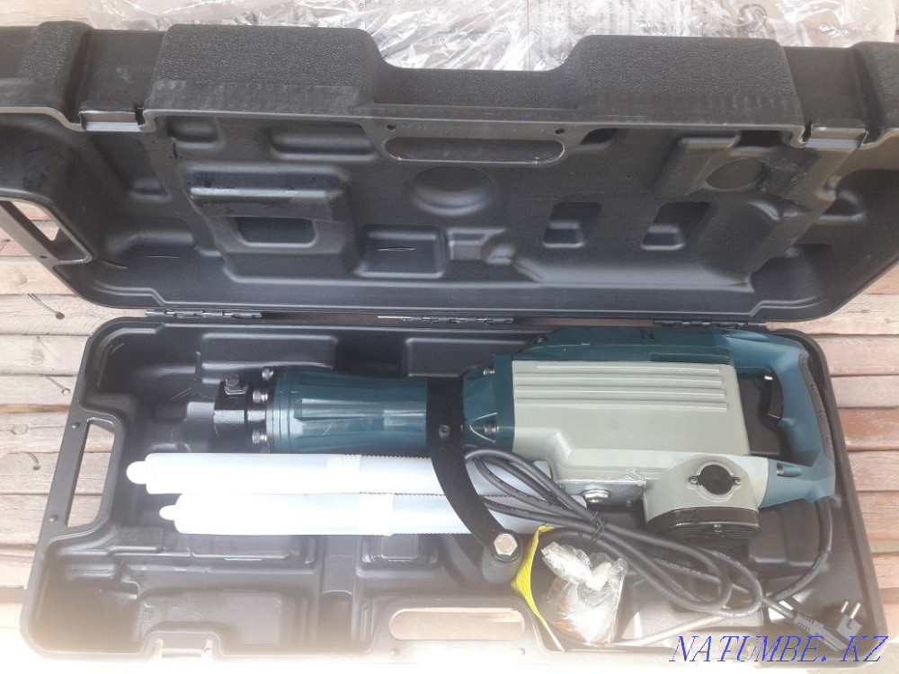 Selling a jackhammer. Shymkent - photo 1
