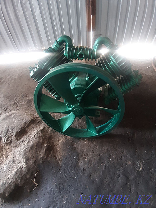 Cylinder compressor  - photo 1