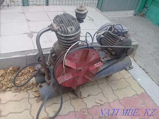 Sell industrial compressor Oral - photo 1