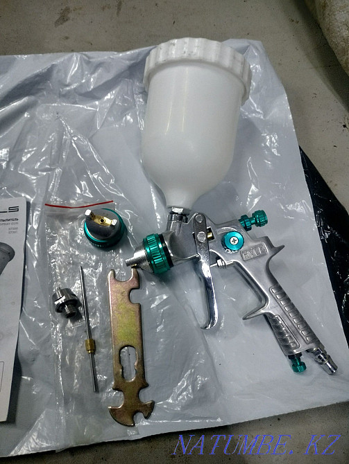 pneumatic airbrush  - photo 7
