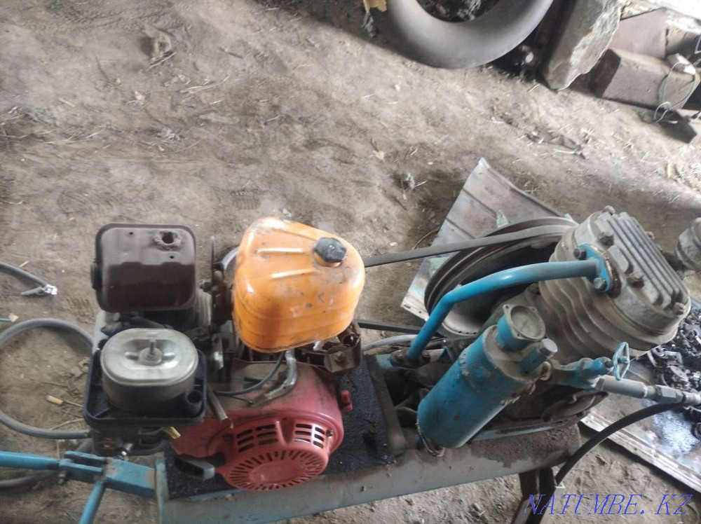 Soviet compressor SO 7B Pavlodar - photo 2