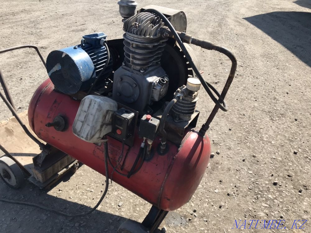 Construction compressor Petropavlovsk - photo 3