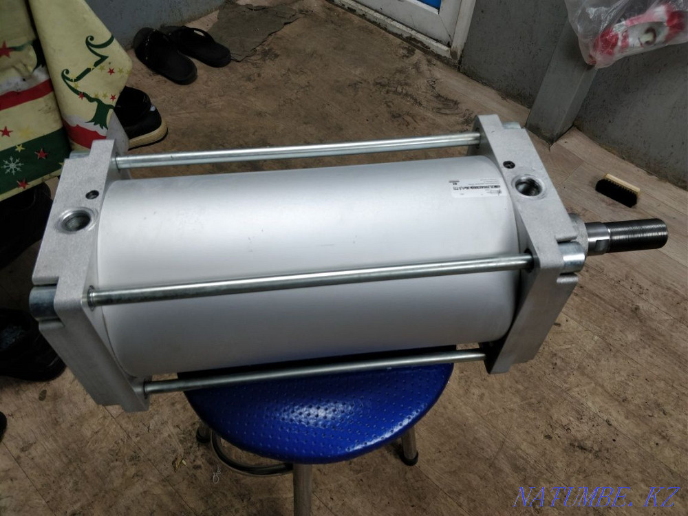 Пневмоцилиндр Camozzi  40M2L200A0300 Астана - изображение 1