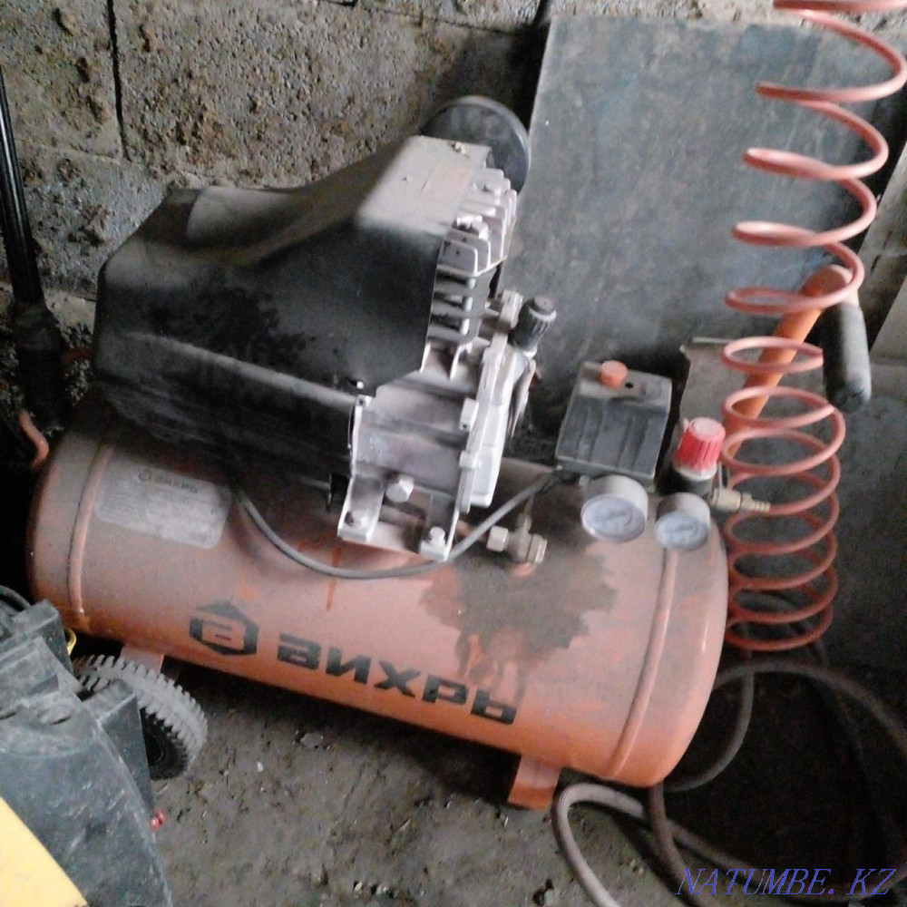 Компрессор на 50л  - изображение 1