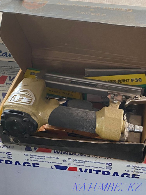 Пневмопистолет, воздушный гвоздь. Каскелен - изображение 2