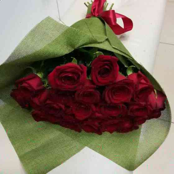 Розы 25 штук 10000 Астана