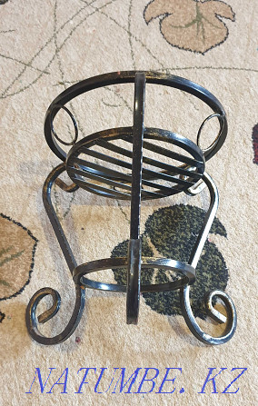 Forged flower stand Almaty - photo 3