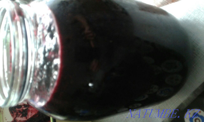 Варенье из домашней чёрной смородины свежее не варёное! 1-литр -2500тг Усть-Каменогорск - изображение 2